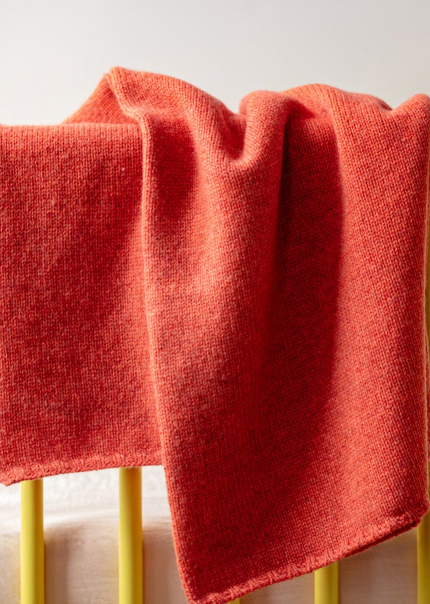 BABY KNITTED BLANKET 85 X 68 CM - CORAL