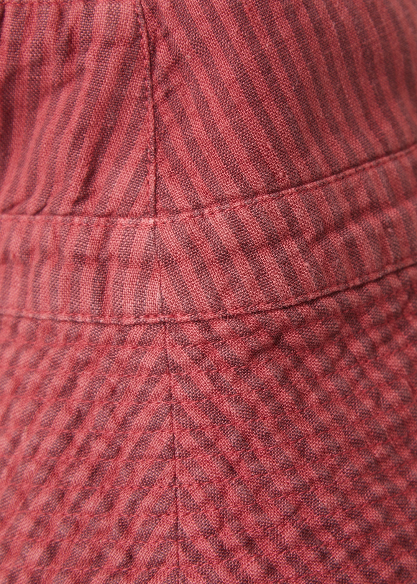 CEDRUS HAT - RASPBERRY STRIPE